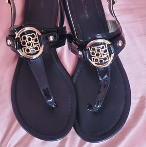 Liz Claiborne black, thong sandals, womens size 8M
